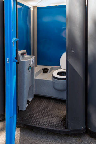 Portable Toilet Options We Offer in East Quincy, CA